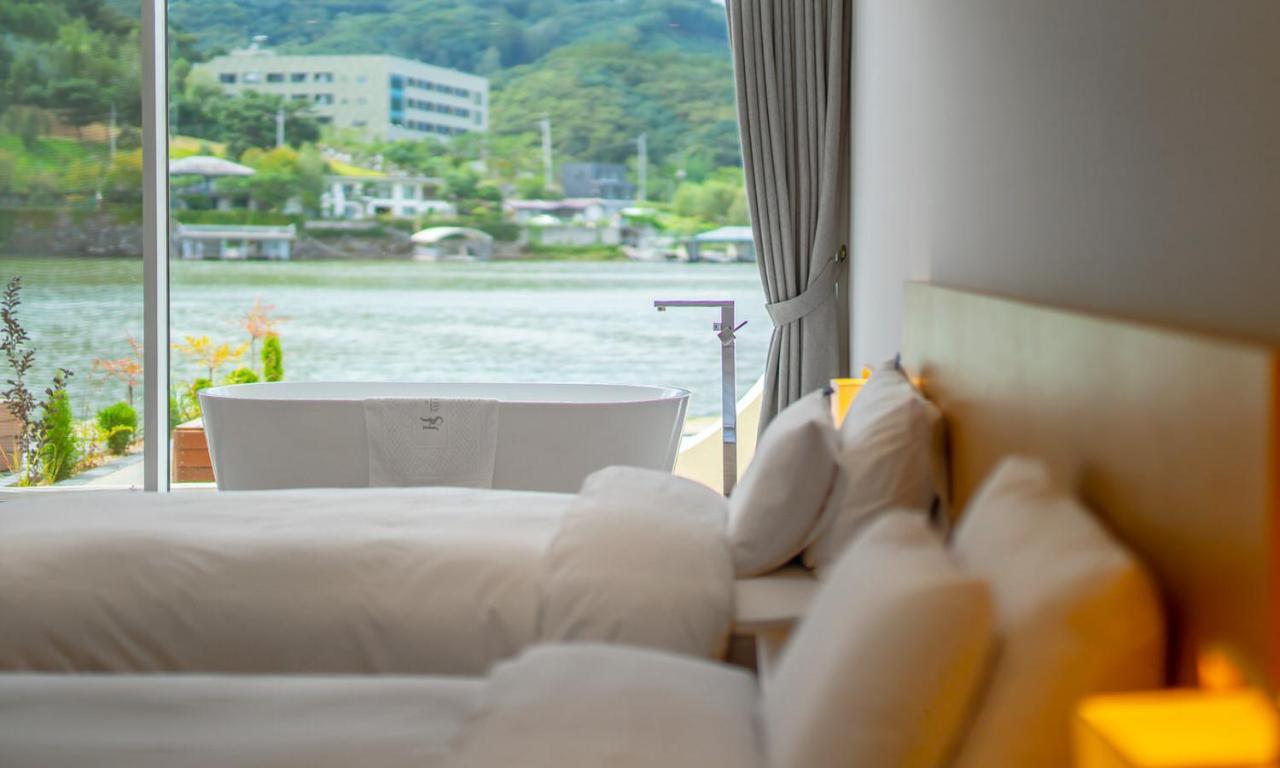 Gapyeong Suiteian Hotel&Resort Exterior foto