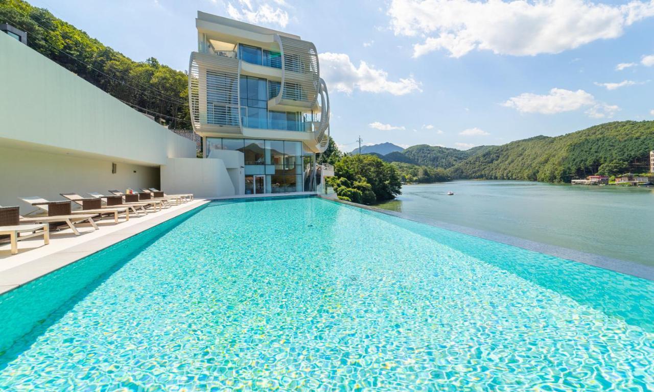 Gapyeong Suiteian Hotel&Resort Exterior foto