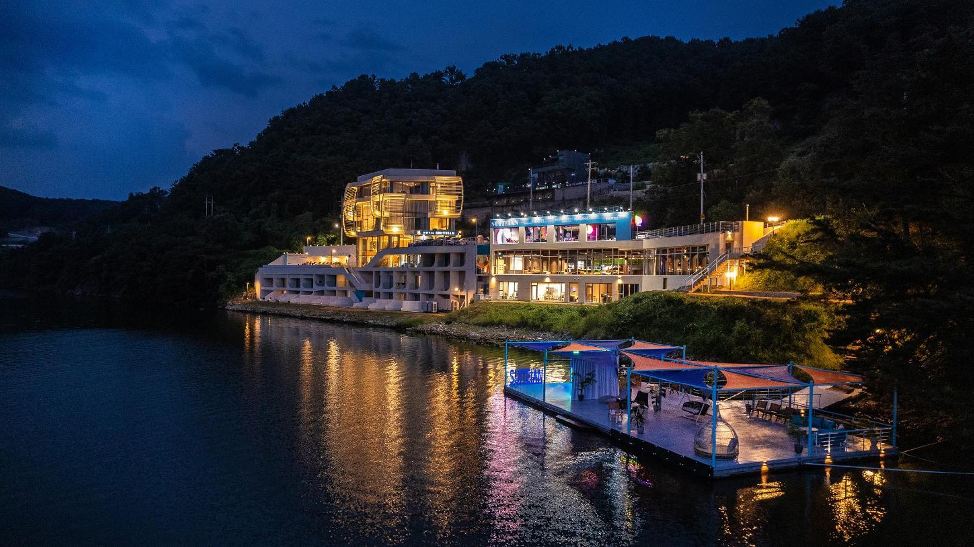 Gapyeong Suiteian Hotel&Resort Exterior foto