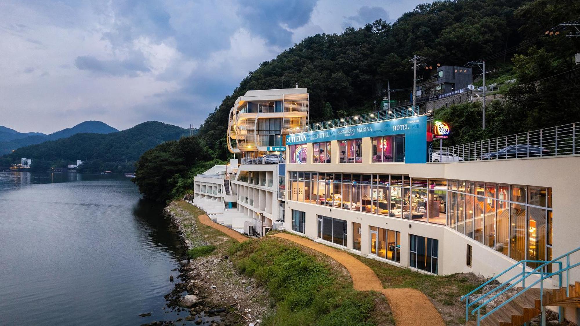 Gapyeong Suiteian Hotel&Resort Exterior foto